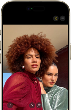 iPhone Air, front exterior, Dynamic Island centred near top, Center Stage for photos feature in use